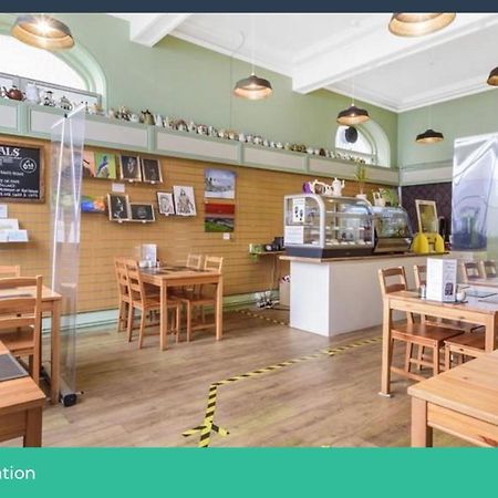 Portland House Hotel Ландриндод Уелс Екстериор снимка