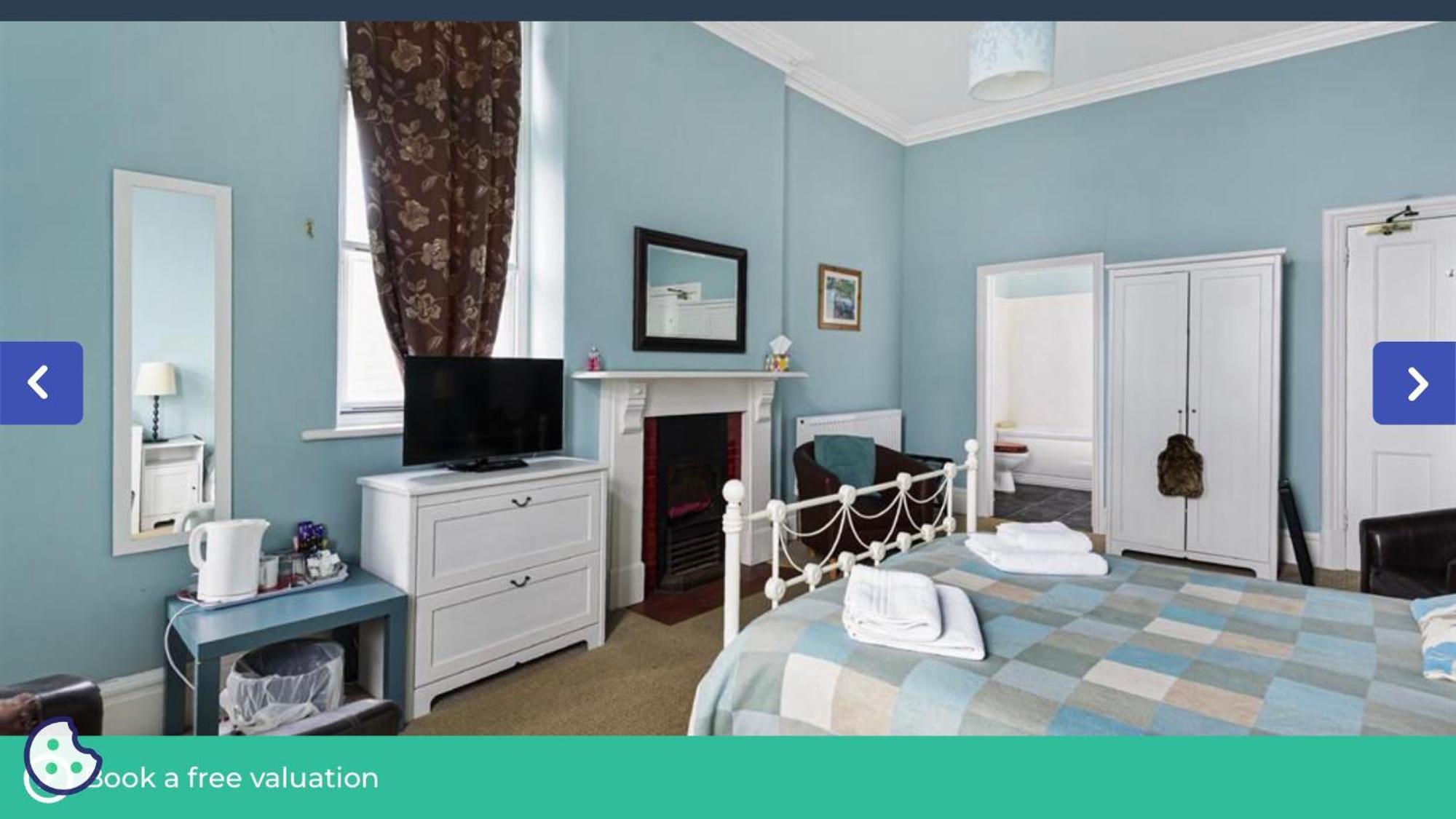 Portland House Hotel Ландриндод Уелс Екстериор снимка