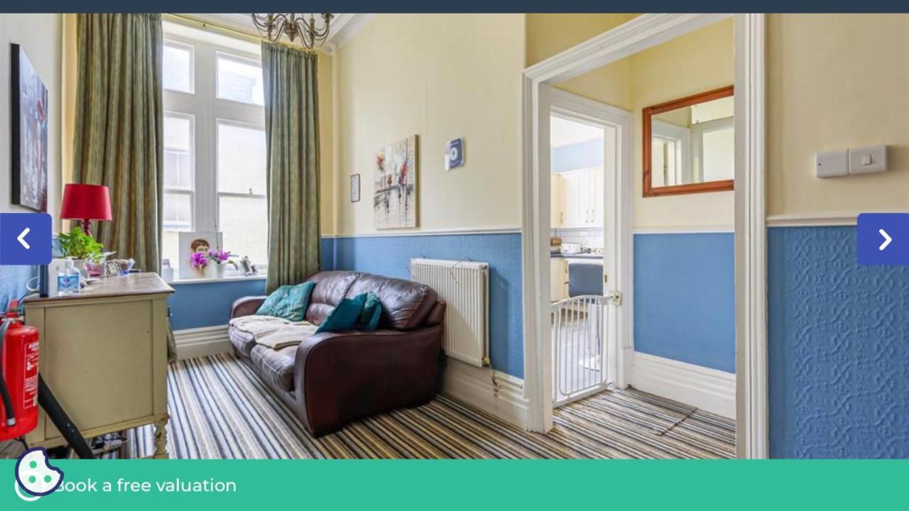 Portland House Hotel Ландриндод Уелс Екстериор снимка