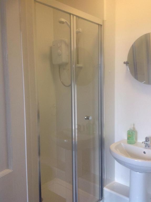 Portland House Hotel Ландриндод Уелс Екстериор снимка